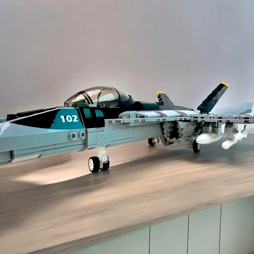 UNIQUE TOY ZONE - F18 SUPER HORNET FIGHTER AIRCRAFT MODEL - BUILDING BLOCKS - 682PCS